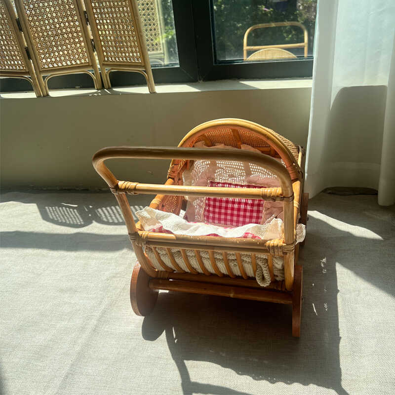 Woven Rattan Baby Stroller Vin - đánh giá và giá Baby Nursery Vintage