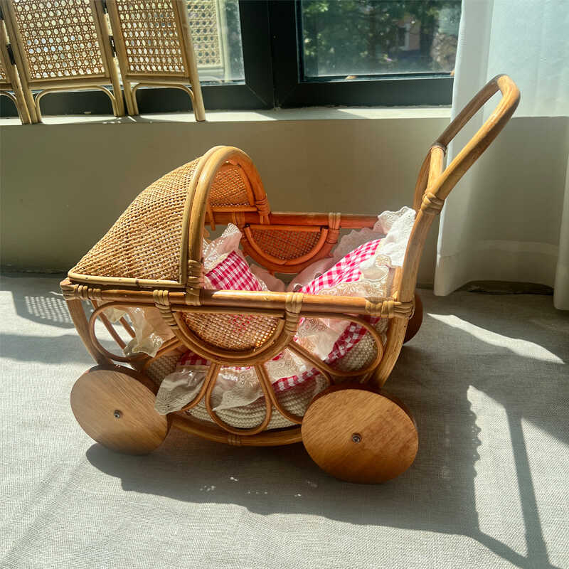 Woven Rattan Baby Stroller Vin - đánh giá và giá Baby Nursery Vintage